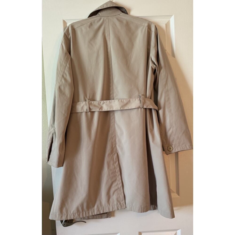 Liz Claiborne Women’s Trench Coat Size L Tan - Picture 7 of 10